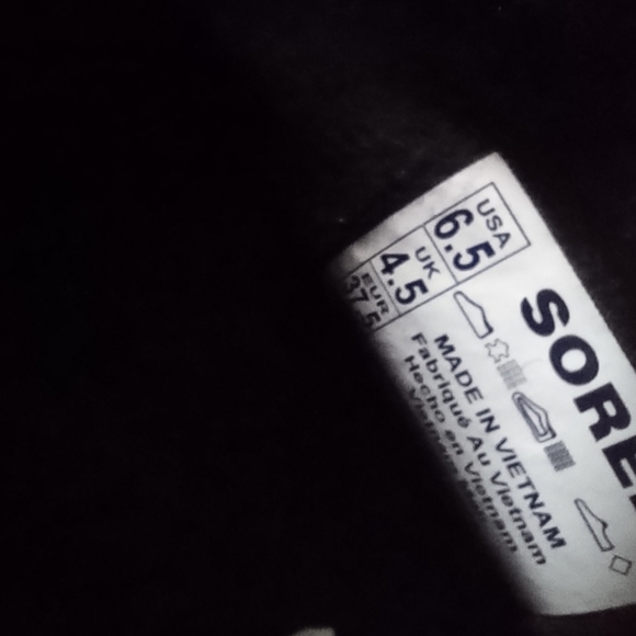 🆕⭐ Women's SOREL Out and About III Suede boots - Picture 11 of 15